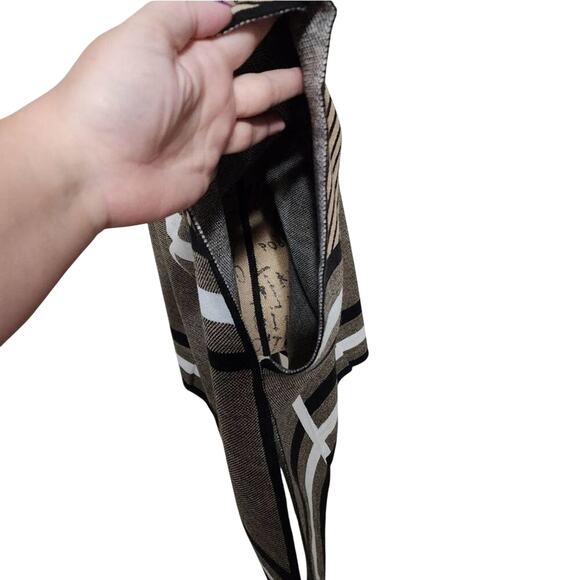 Anne Klein Womens 3X‎ Poncho Sweater Cardigan Knit Geometric Plaid Zip Up 3X New - Picture 3 of 7